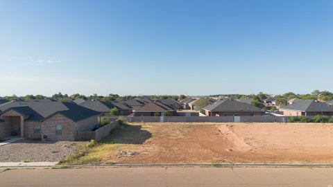 Vacant Land For Sale - 313 Nonpareil Ln<br/> Clovis, NM 88101