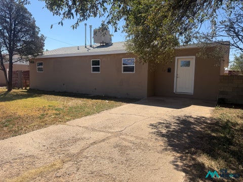 Homes For Sale - 813 W Plaza Dr<br/> Clovis, NM 88101