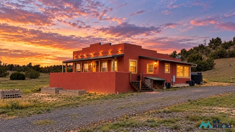 Homes For Sale - 17 Deer Circle Cir<br/> Catron County, Quemado, NM 87829