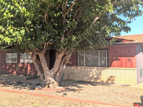 Homes For Sale - 2221 Carolina Ct<br/> Clovis, NM 88101