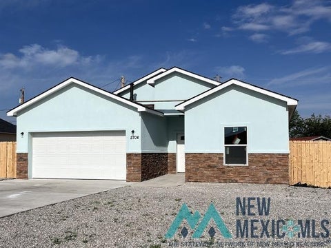 Homes For Sale - 2706 S Onyx Dr<br/> Chaves County, Roswell, NM 88203