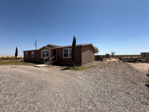 Mobile Home For Sale - 273 W Blevins Rd<br/> Artesia, NM 88210