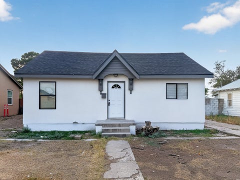 Homes For Sale - 406 S Union Ave<br/> Roswell, NM 88203