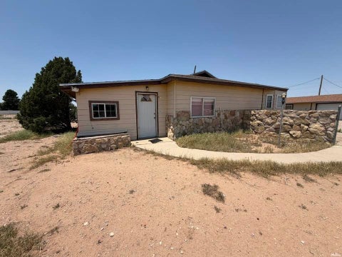Homes For Sale - 3506 Hidalgo Rd<br/> Eddy County, Carlsbad, NM 88220