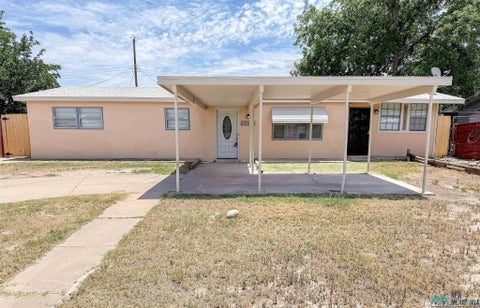 Homes For Sale - 2901 S Largo Dr<br/> Chaves County, Roswell, NM 88203