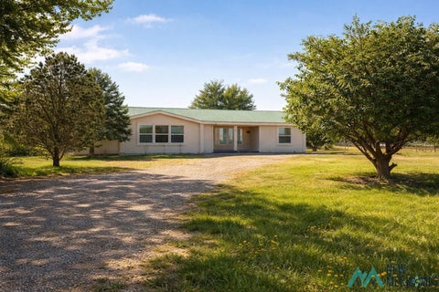 Mobile Home For Sale - 520 Tenth St<br/> Curry County, Melrose, NM 88124
