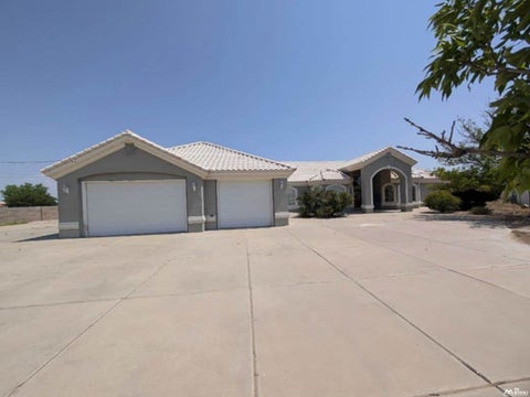 Homes For Sale - 1025 Stinson St Sw St<br/> Albuquerque, NM 87121