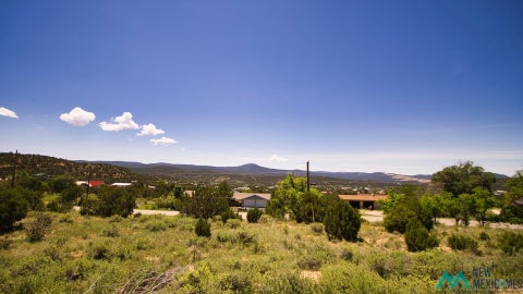 Vacant Land For Sale - 121 Rincon Loop Rd<br/> Tijeras, NM 87059