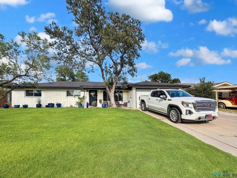 Homes For Sale - 1916 N Blanco Dr<br/> Lea County, Hobbs, NM 88240