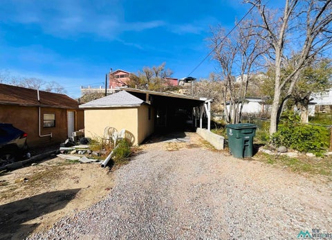 Multifamily For Sale - 114 W Adams Ave<br/> Mckinley County, Gallup, NM 87301
