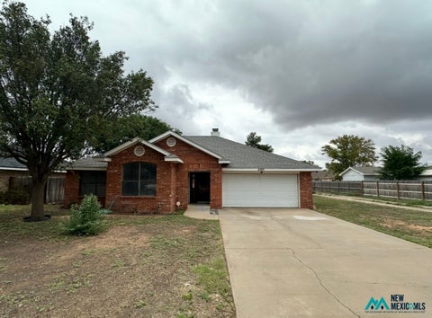 Homes For Sale - 4005 Eagle Way<br/> Clovis, NM 88101