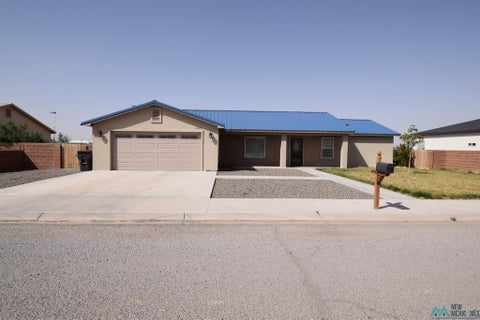 Homes For Sale - 1209 Los Luna Dr Dr<br/> Luna County, Deming, NM 88030