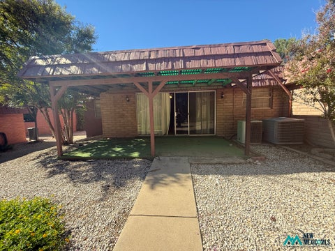 Condo For Sale - 2200 W Pierce St #2A<br/> Carlsbad, NM 88220