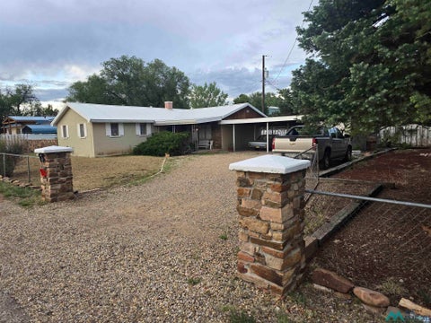 Homes For Sale - 3316 Camino Linda<br/> Las Vegas, NM 87701