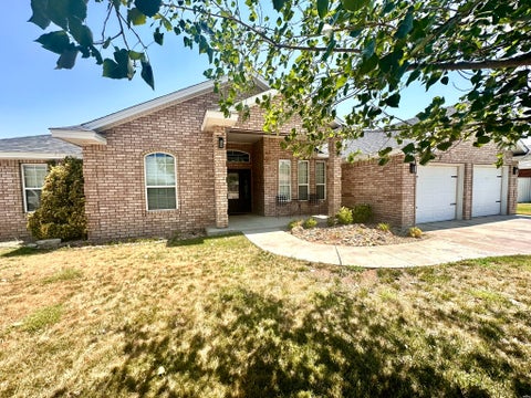 Homes For Sale - 425 Monticello Pkwy<br/> Portales, NM 88130