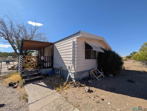 Mobile Home For Sale - 400 N Riverside Dr<br/> Sierra County, Truth Or Consequences, NM 87901