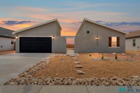 Mobile Home For Sale - 2302 Magnolia Ln<br/> Chaves County, Roswell, NM 88203