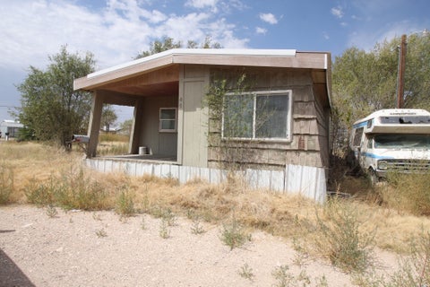 Mobile Home For Sale - 205 N Commercial St #11<br/> Lovington, NM 88260