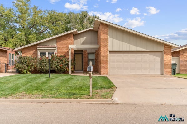 208 LAKEVIEW TER, CLOVIS, NM 88101 - Image f2d221c4cd5dcf439be30f94af79772e/471796323