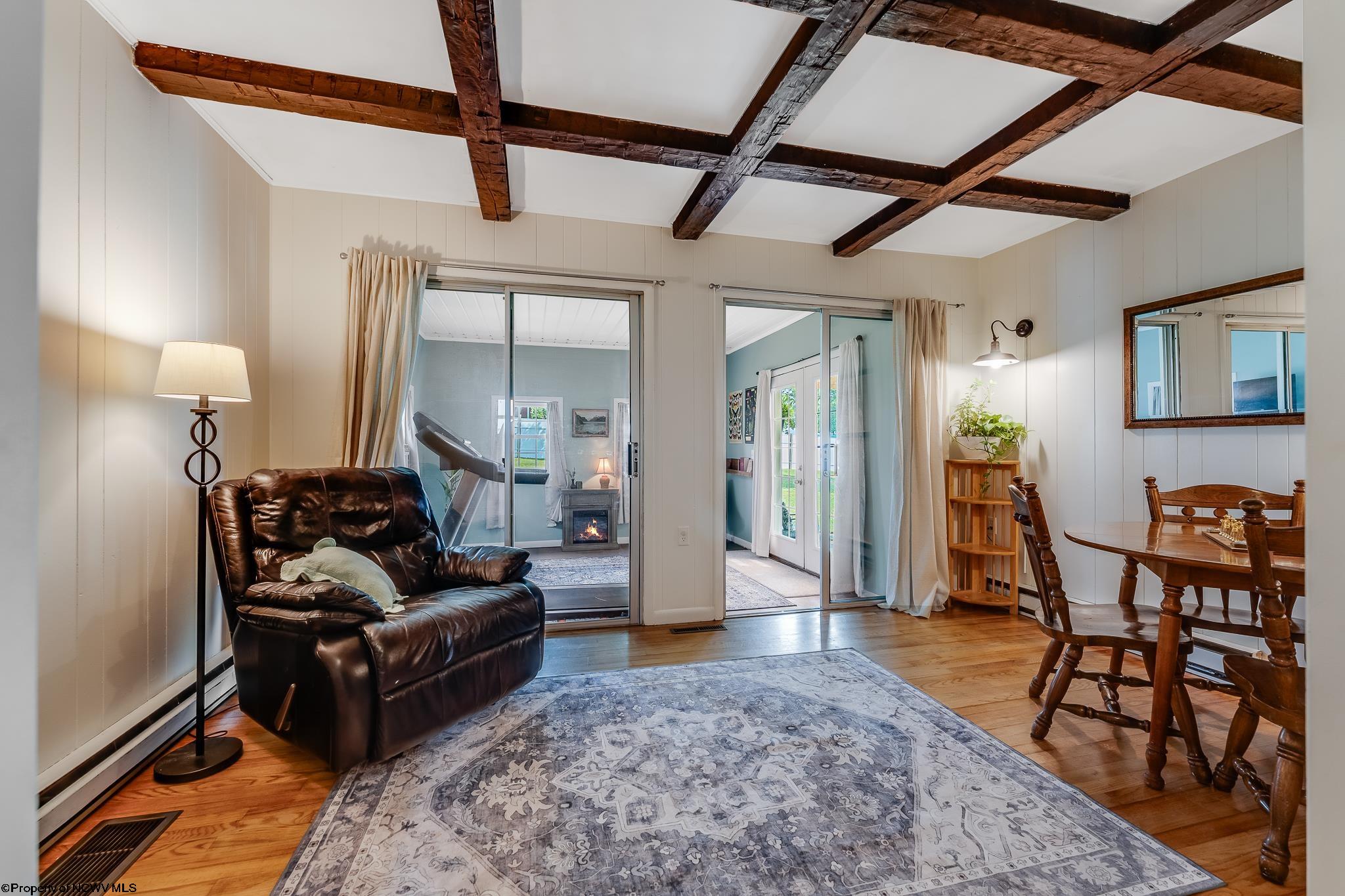 Oakland, Maryland 21550, United States, 3 Bedrooms Bedrooms, ,1 BathroomBathrooms,Residential,Contingent,196209