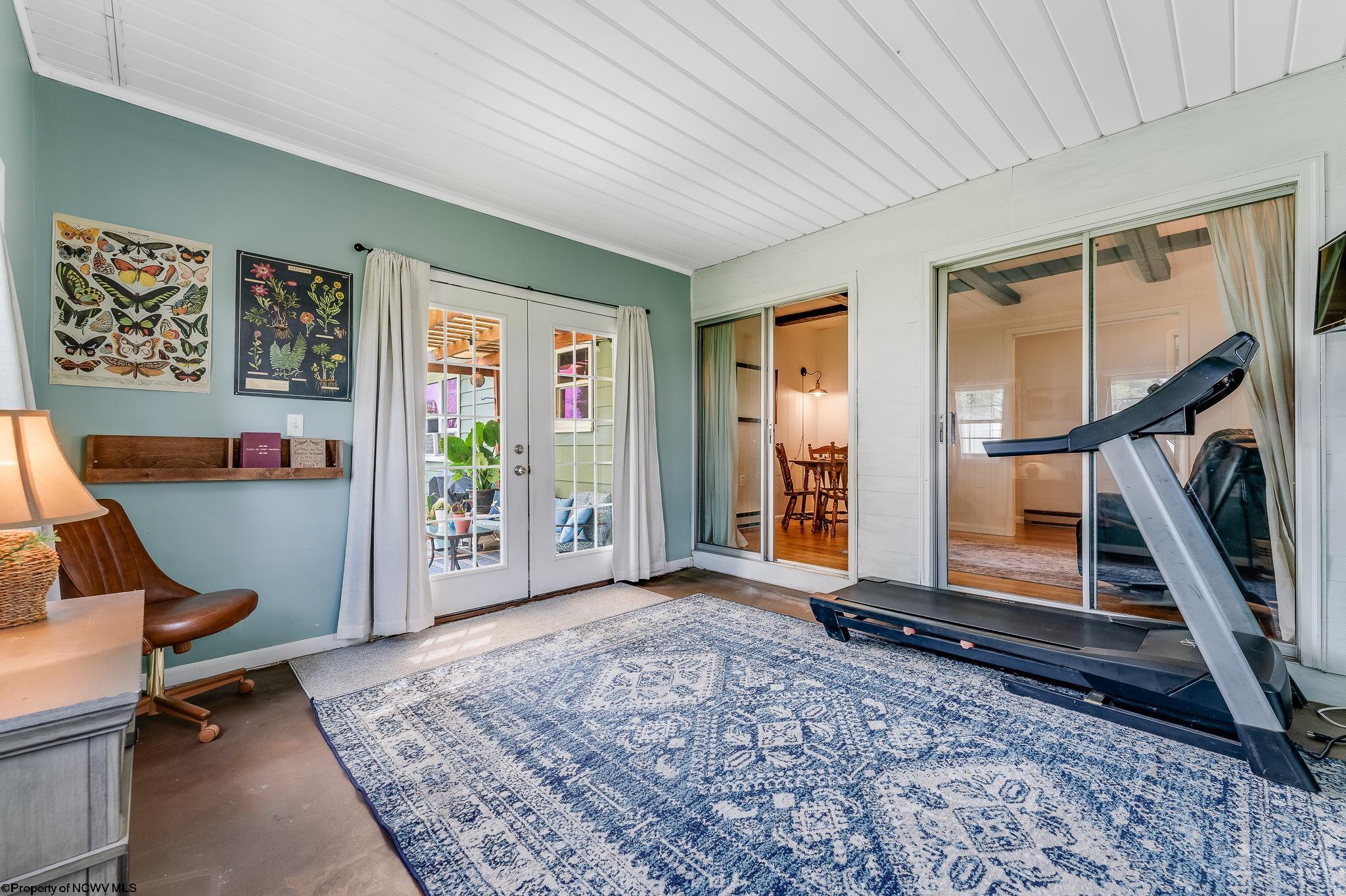 Oakland, Maryland 21550, United States, 3 Bedrooms Bedrooms, ,1 BathroomBathrooms,Residential,Contingent,196209