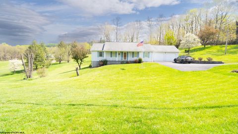 Photo of 29 Long Run Road, Fairmont, WV 26554 (MLS # 10164339)
