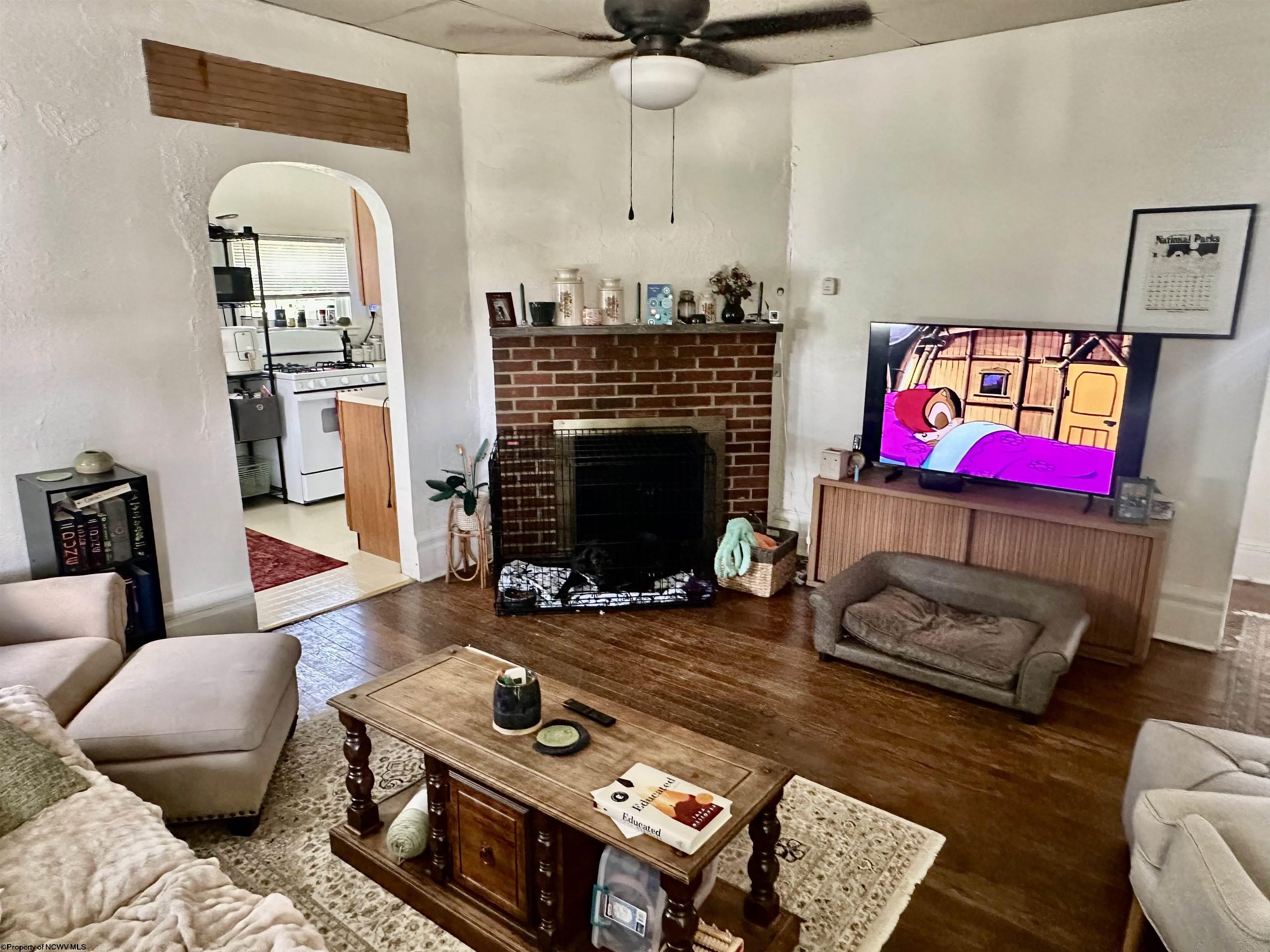 Morgantown, West Virginia 26501, United States, 7 Bedrooms Bedrooms, ,4 BathroomsBathrooms,Residential,Active,183269