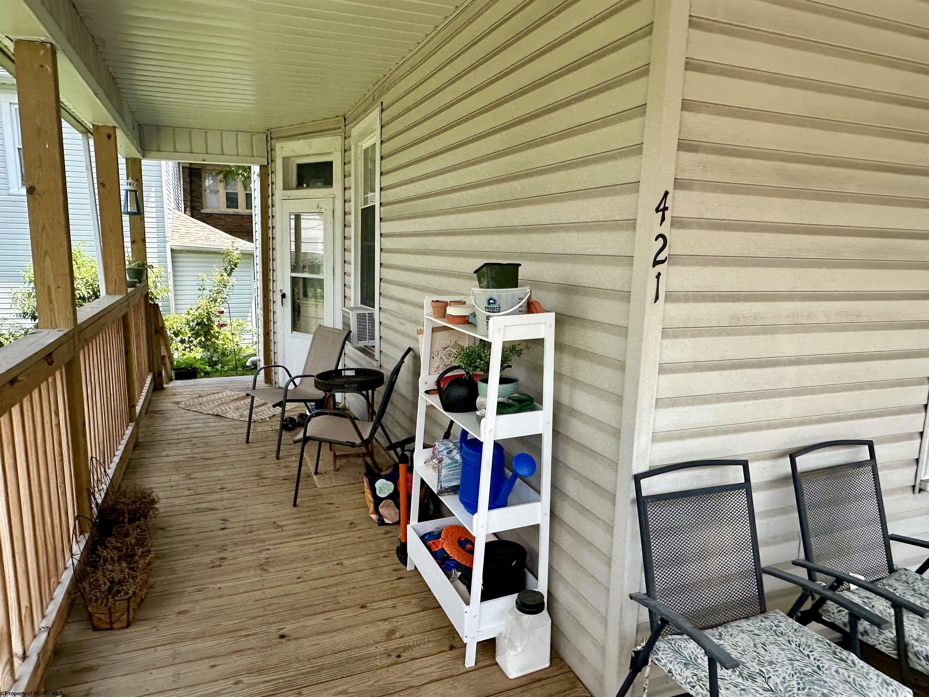 Morgantown, West Virginia 26501, United States, 7 Bedrooms Bedrooms, ,4 BathroomsBathrooms,Residential,Active,183269