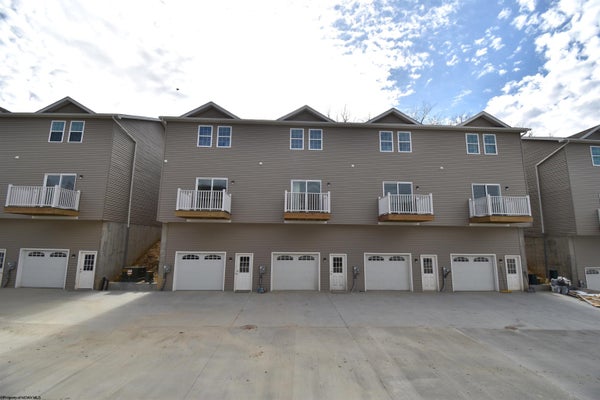 723 MONOPOLY WAY, MORGANTOWN, WV 26505 - Image 040733e623686da39b84e1da904591f3/910750357