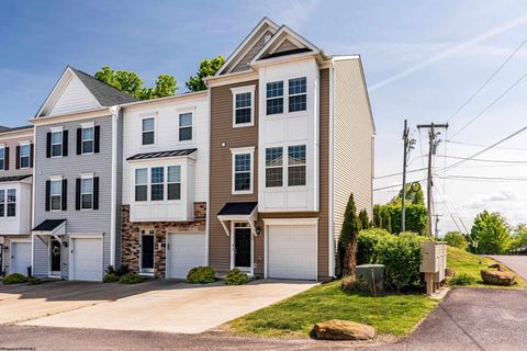 Photo of 100 Woodside Drive, Morgantown, WV 26508 (MLS # 10164718)