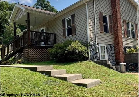Photo of 775 Elk Creek Road, Philippi, WV 26416 (MLS # 10164501)