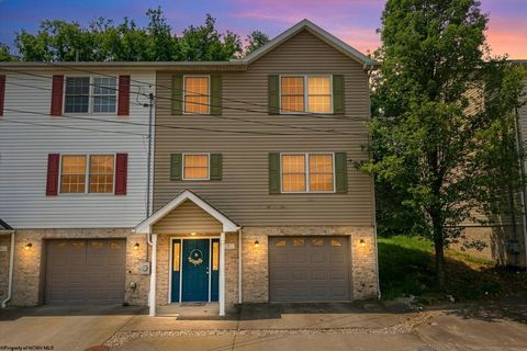 Photo of 840 Quadrilla Street, Morgantown, WV 26505 (MLS # 10164464)