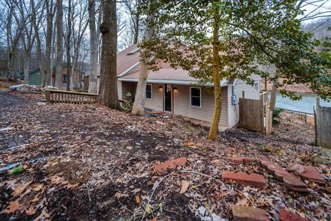 Photo of 450 Wildwood Lake, Morgantown, WV 26508 (MLS # 10163549)