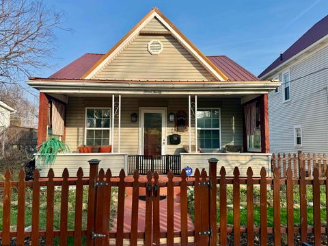Photo of 720 Gaston Avenue, Fairmont, WV 26554 (MLS # 10163903)
