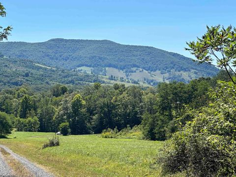 Photo of Lot 2 Alpenglow Ridge Drive, Dryfork, WV 26260 (MLS # 10151092)