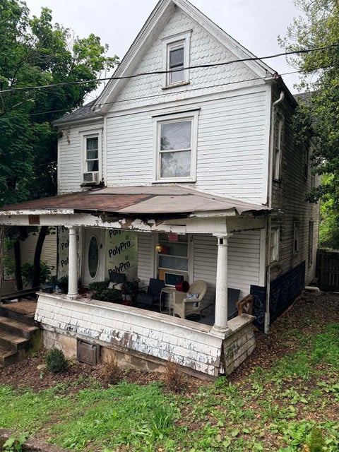 Photo of 1108 Alexander Place, Fairmont, WV 26554 (MLS # 10165386)