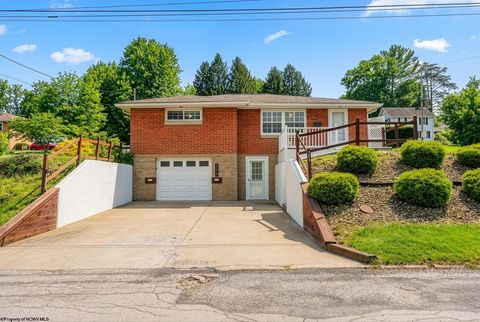 Photo of 367 W Pennsylvania Avenue, Westover, WV 26501 (MLS # 10164277)