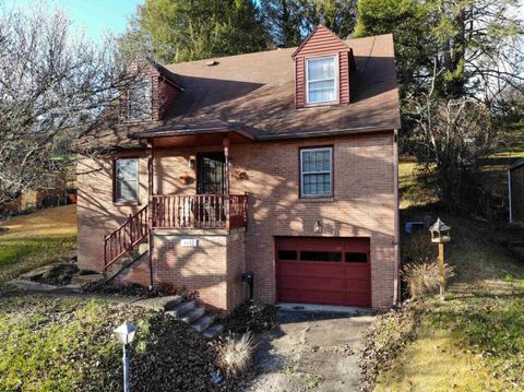 Photo of 1113 Sunset Drive, Fairmont, WV 26554 (MLS # 10162640)