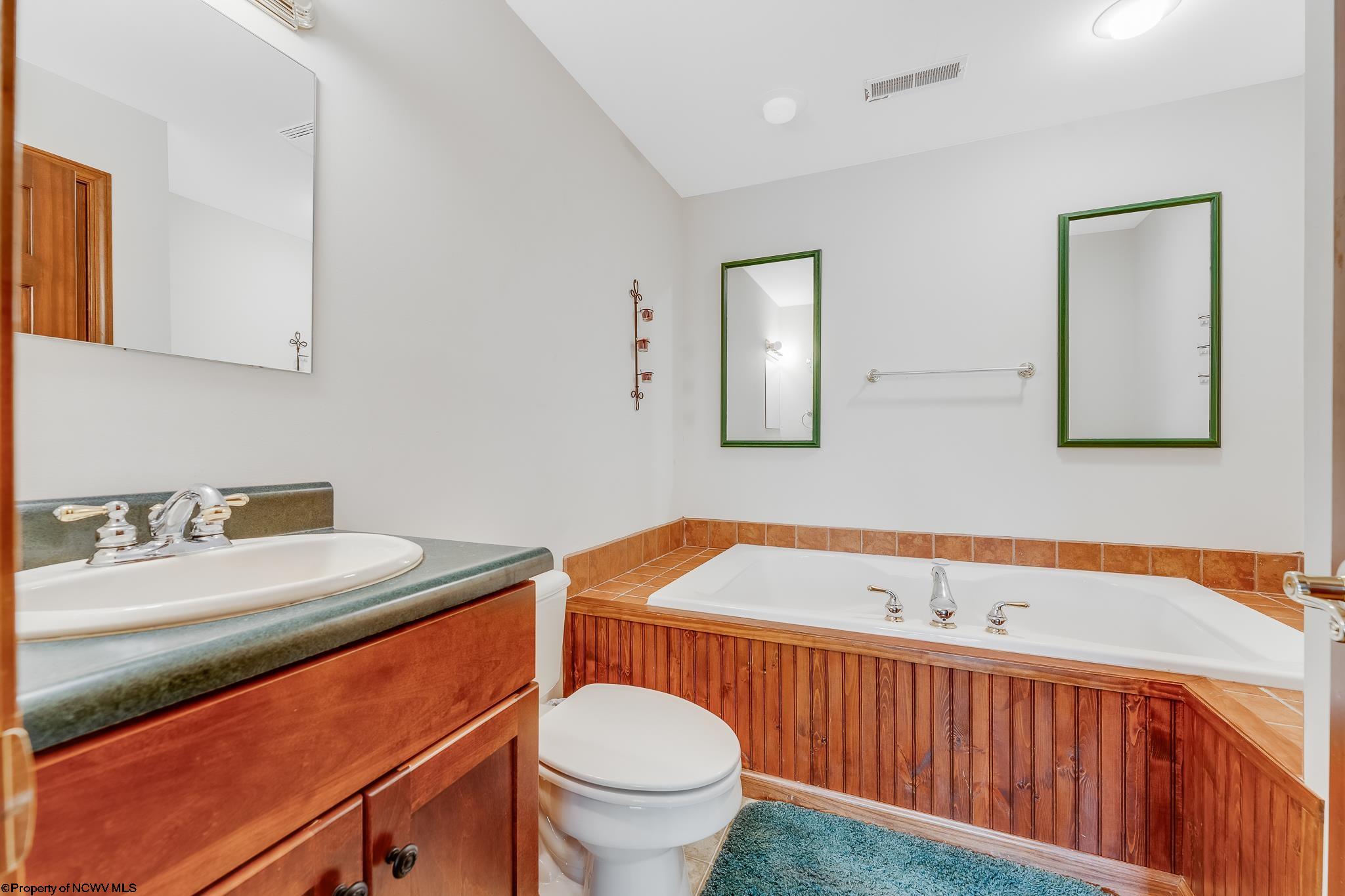 Davis, West Virginia 26260, United States, 4 Bedrooms Bedrooms, ,4 BathroomsBathrooms,Residential,Active,228709