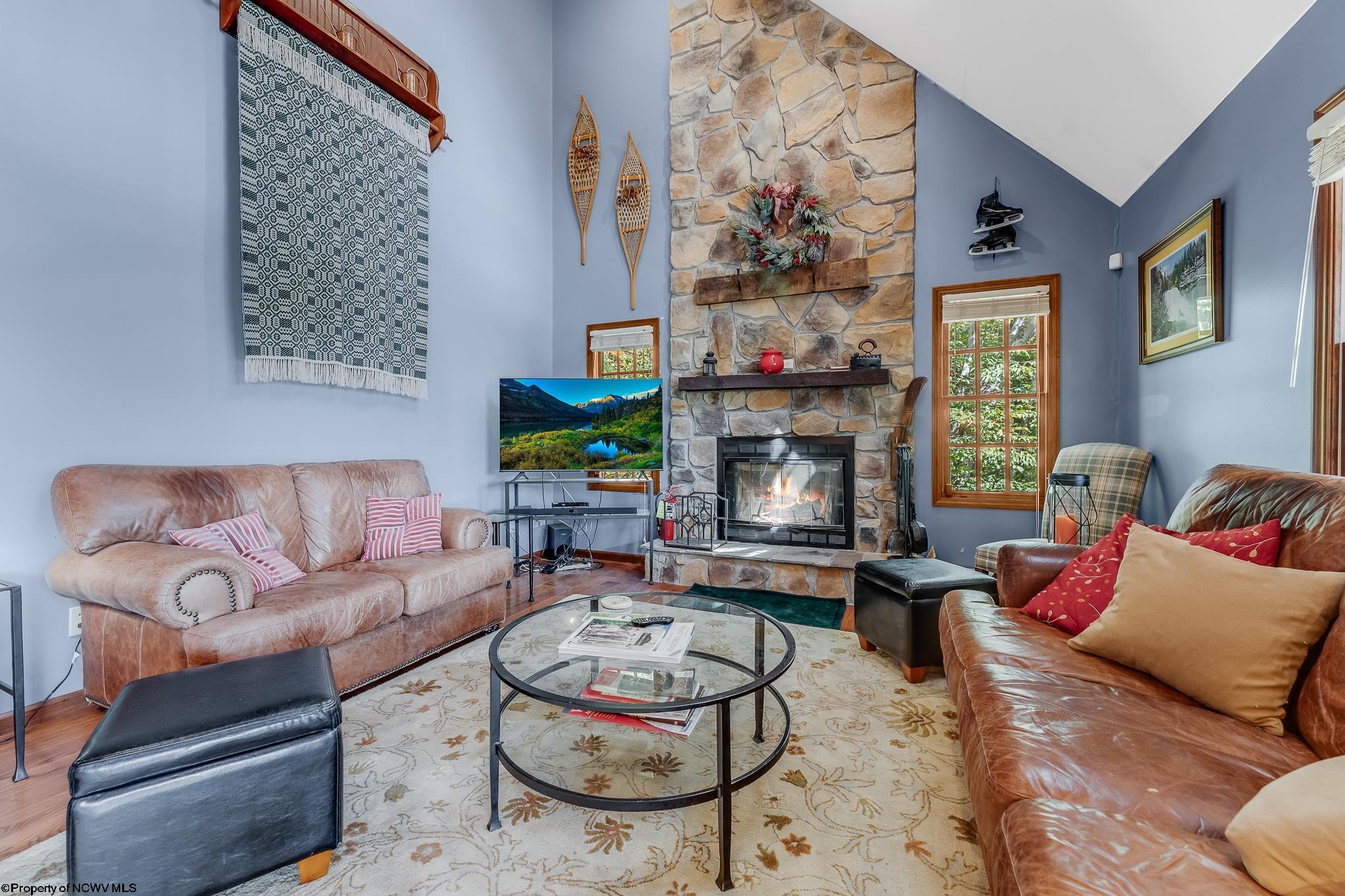 Davis, West Virginia 26260, United States, 4 Bedrooms Bedrooms, ,4 BathroomsBathrooms,Residential,Active,228709