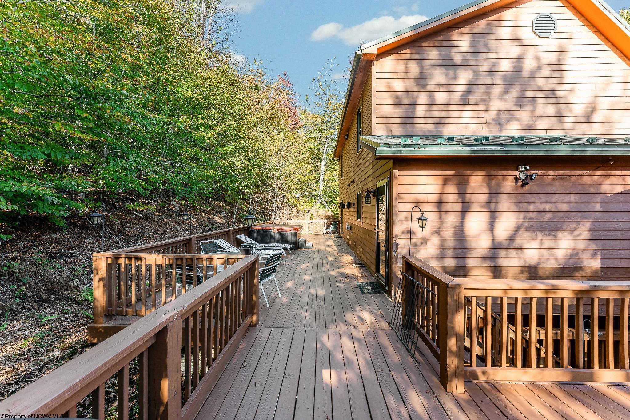 Davis, West Virginia 26260, United States, 4 Bedrooms Bedrooms, ,4 BathroomsBathrooms,Residential,Active,228709