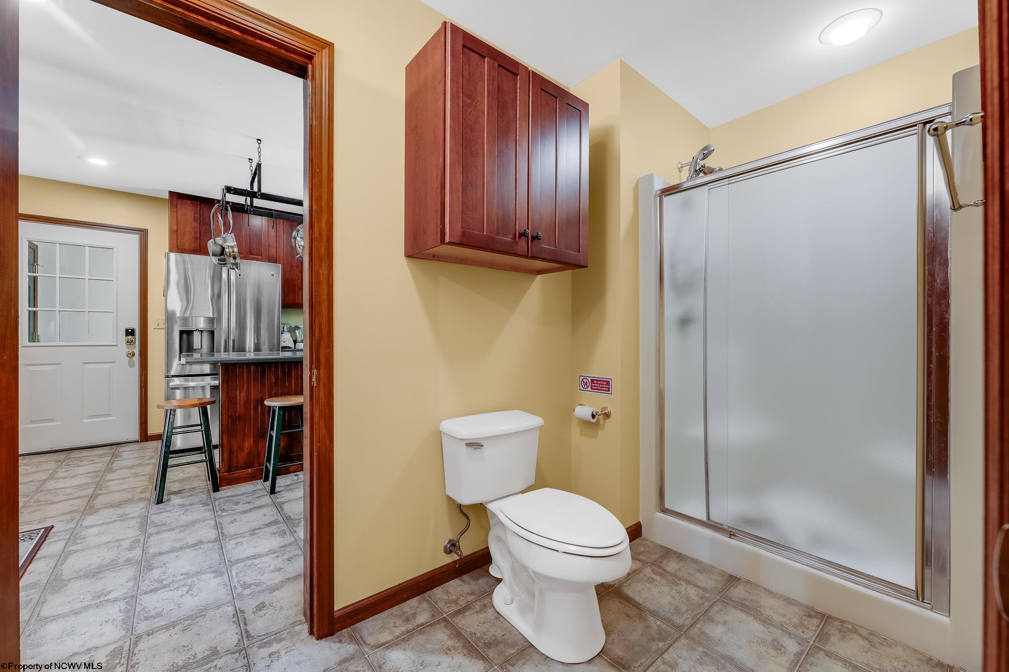 Davis, West Virginia 26260, United States, 4 Bedrooms Bedrooms, ,4 BathroomsBathrooms,Residential,Active,228709