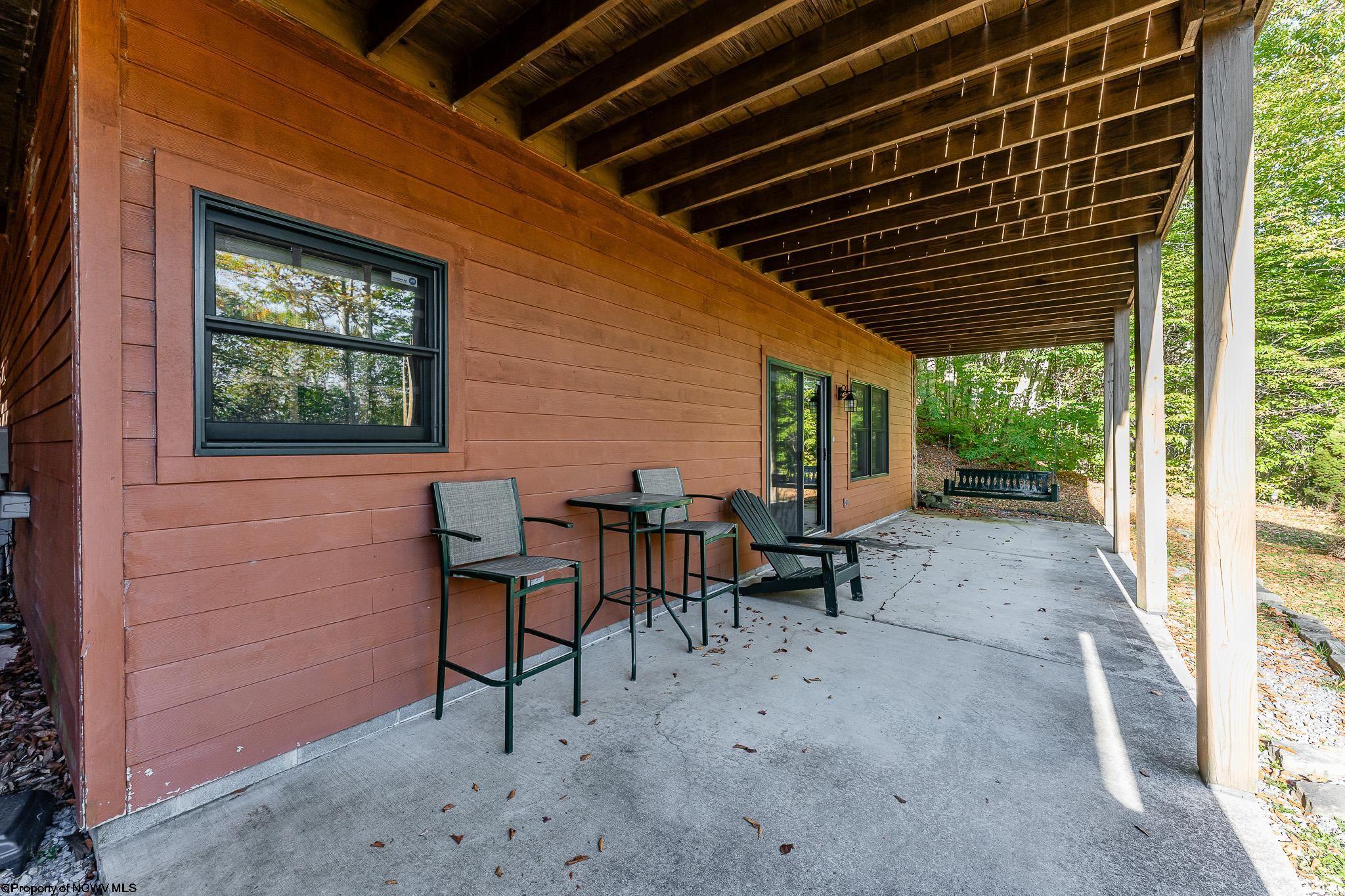 Davis, West Virginia 26260, United States, 4 Bedrooms Bedrooms, ,4 BathroomsBathrooms,Residential,Active,228709