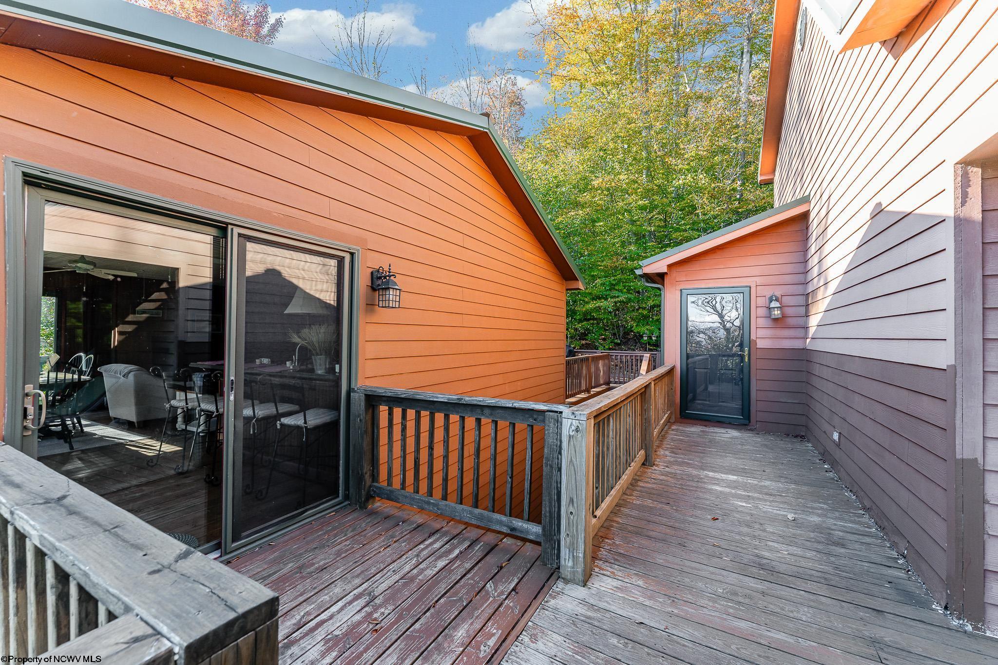 Davis, West Virginia 26260, United States, 4 Bedrooms Bedrooms, ,4 BathroomsBathrooms,Residential,Active,228709