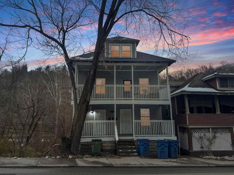 Photo of 629 Brockway Avenue, Morgantown, WV 26501 (MLS # 10162704)