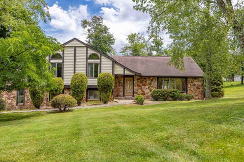Photo of 3300 Fox Run Court, Morgantown, WV 26508 (MLS # 10165679)