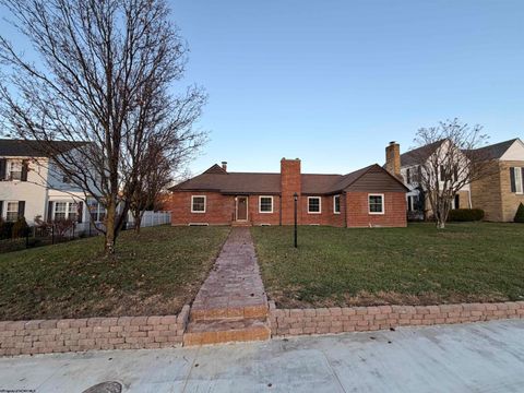 Photo of 410 E MAIN Street, Clarksburg, WV 26301 (MLS # 10162708)