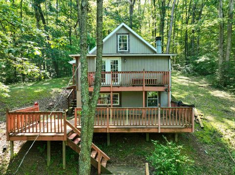 Photo of 1794 Lake Floyd Circle, Bristol, WV 26426 (MLS # 10162320)