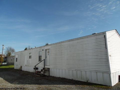 Photo of 21D SEDGEWICK Street, Buckhannon, WV 26201 (MLS # 10161545)