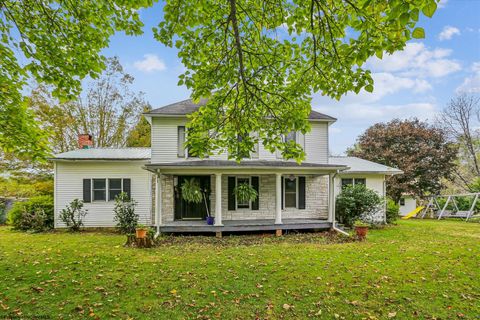 Photo of 28 Crestview Drive, Hambleton, WV 26269 (MLS # 10161807)